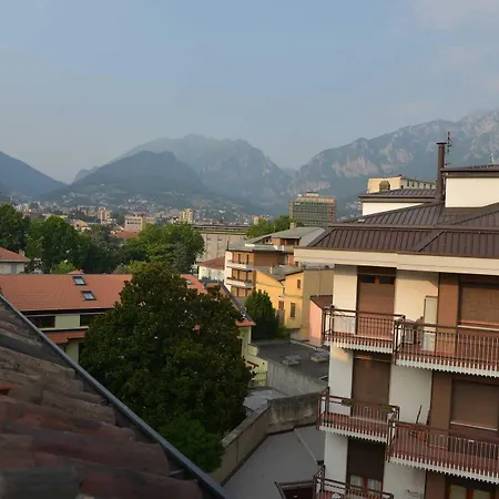 Апартаменты Cece' Dependance Лекко